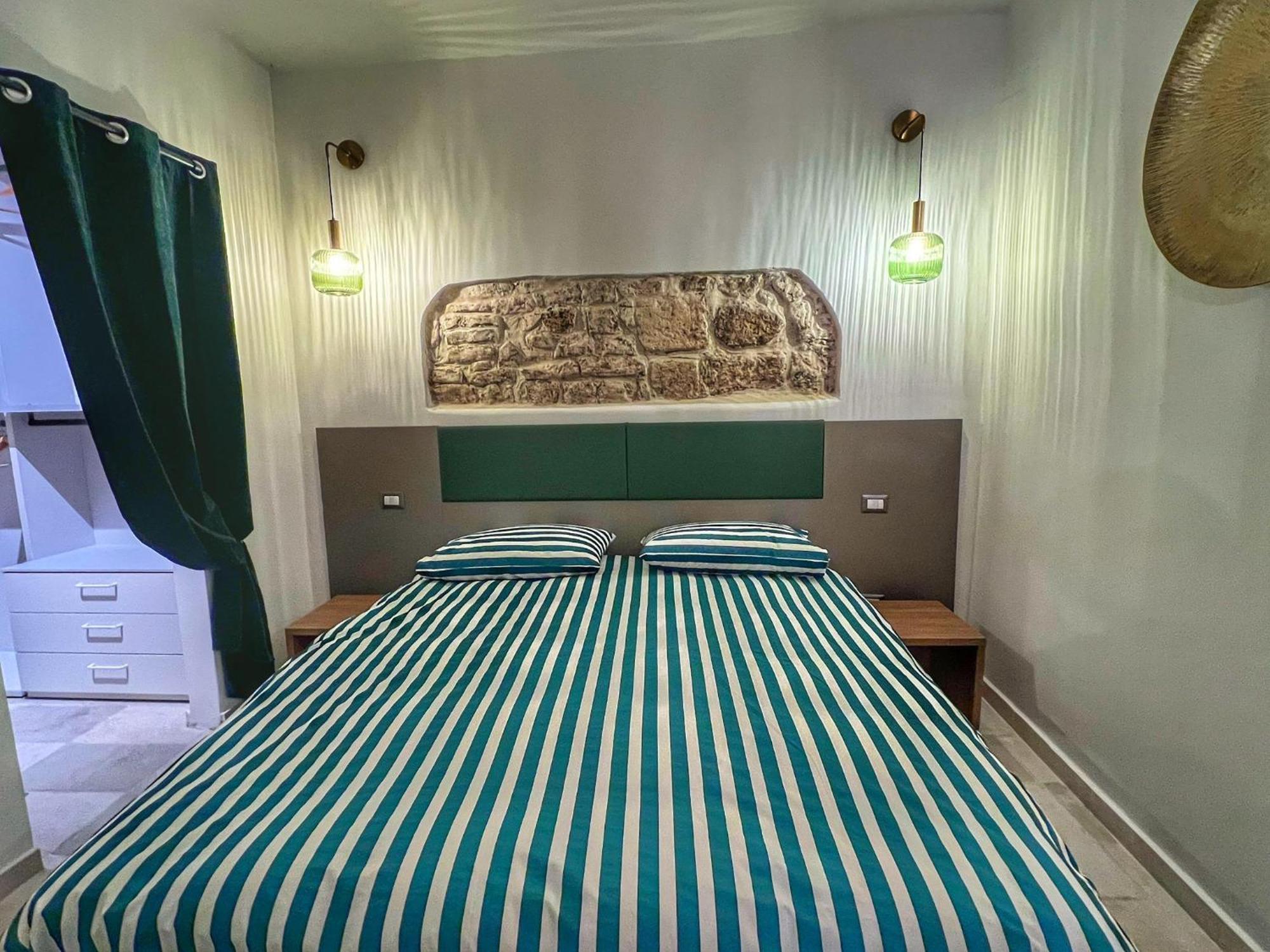 Amay City Suite Bari Exteriör bild