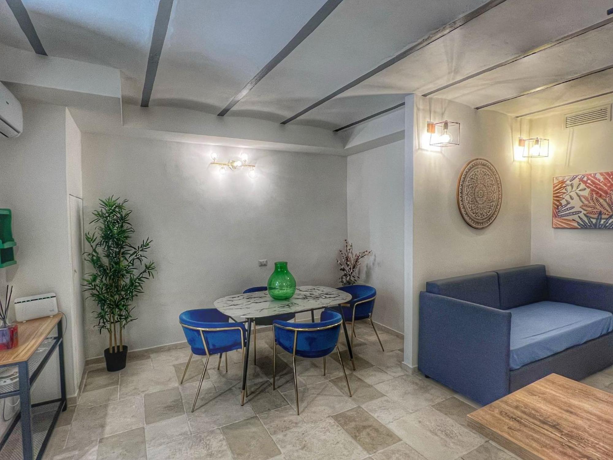 Amay City Suite Bari Exteriör bild